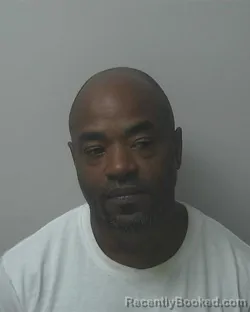 Mugshot of STEPHON ORLANDO MOORE booked in Beaufort County, North Carolina on June 1, 2026