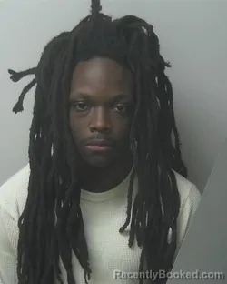 Mugshot of DEVEON JARIKE WHITAKER booked in Beaufort County, North Carolina on April 2, 2026