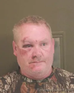 Mugshot of ROBERT C JR CEVASCO