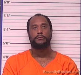 Mugshot of JERVIS GARRETT ALLEN booked in Bladen County, North Carolina on May 5, 2026