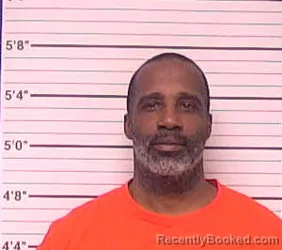 Mugshot of ANTWAN MAURICE BELLAMY booked in Bladen County, North Carolina on March 26, 2026