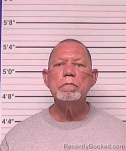 Mugshot of NORFOLK JUNIOR BEST booked in Bladen County, North Carolina on April 20, 2026