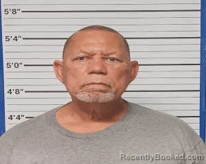 Mugshot of NORFOLK JUNIOR BEST booked in Bladen County, North Carolina on April 9, 2026