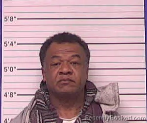 Mugshot of MJNARI LEADMEO CARTER