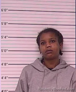 Mugshot of JANIAH RENEE FREEMAN booked in Bladen County, North Carolina on April 21, 2026