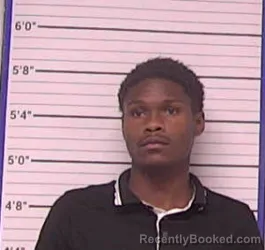 Mugshot of KELVIN DEANDRE GADDY booked in Bladen County, North Carolina on May 15, 2026