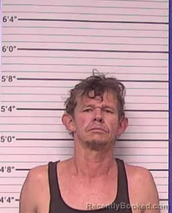 Mugshot of ERIC JOSEPH HESTER booked in Bladen County, North Carolina on April 24, 2026