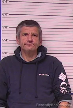 Mugshot of MAURICE PAUL HAMILTON booked in Bladen County, North Carolina on April 21, 2026