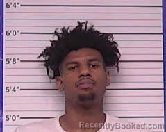 Mugshot of Dwan Kelson Mccray booked in Bladen County, North Carolina on September 9, 2026