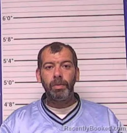 Mugshot of JOSEPH LEE MASON booked in Bladen County, North Carolina on April 9, 2026