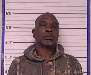 Mugshot of LATHAN DARNELL SMITH booked in Bladen County, North Carolina on June 16, 2026