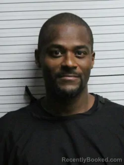 Mugshot of ANTWAN DONNELL CLINKSCALES