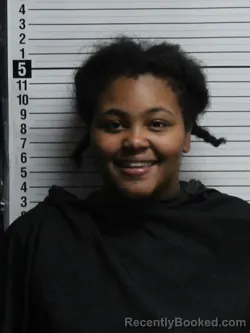 Mugshot of TRAE'ONNA MARKEY CANTY