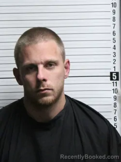 Mugshot of HUNTER ANTHONY HOWELL