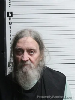 Mugshot of NEIL HAYWOOD RIGGSBEE