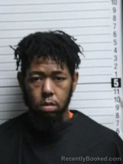 Mugshot of TAYVION JAQUEZ SMITH