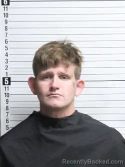 Mugshot of JUSTIN TREY VARNUM