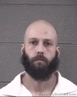 Mugshot of DYLAN RAY HOLAPPA