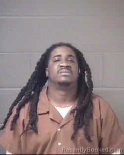 Mugshot of DALARION GEMARCUS SEARLES booked in Buncombe County, North Carolina on March 19, 2026