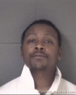 Mugshot of DAVID LEETOWIN SANDERS booked in Buncombe County, North Carolina on April 5, 2026