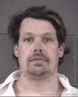 Mugshot of ETHAN TYLER DAVIS booked in Buncombe County, North Carolina on April 6, 2026