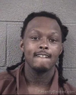 Mugshot of MARQUESE KRESHAWN D MOORE booked in Buncombe County, North Carolina on March 30, 2026