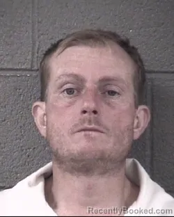 Mugshot of STEVEN RAY RATHBONE