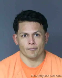 Mugshot of JOSUE LUVANY BANEGAS OSEGUERA