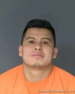 Mugshot of WALTER JAVIER FIGUEROA FIGUEROA booked in Eagle County, Colorado on May 5, 2026