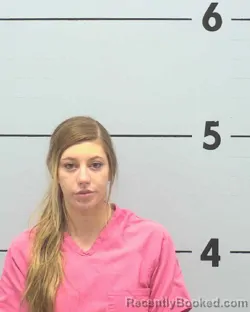 Mugshot of SAVANNAH HOLLAND COLLINS