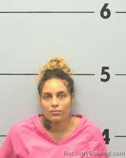 Mugshot of BRITNEY NICOLE CANTRELL