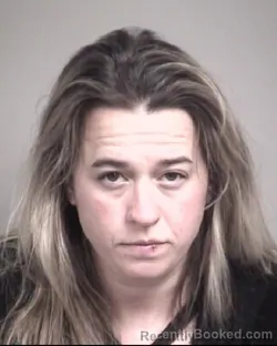 Mugshot of ANNA LEA ROBINSON