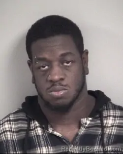 Mugshot of DAVIS RIESHAUN FRIEND