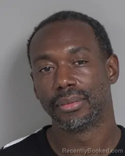 Mugshot of Irvin Marquis Robinson