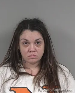 Mugshot of DESARAI NIKOLE KIZER booked in Cabarrus County, North Carolina on April 8, 2026