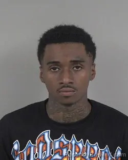 Mugshot of DEQUARIAN LASHAUD MCCULLOUGH