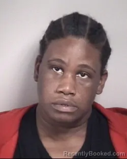 Mugshot of MIKAYLA LAKENDREIA MCCRAY