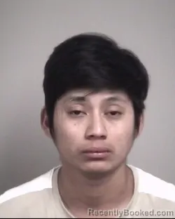 Mugshot of EDWIN MARTIN HERNANDEZ BUSTOS