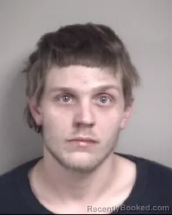 Mugshot of CODY ANDREW MULLIS