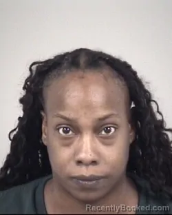 Mugshot of PATRICIA LASHEA MARIA CURRY