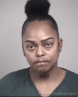 Mugshot of MANDASHIA SHAMEESE STEELE