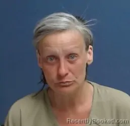 Mugshot of Gloria Cleva Larson