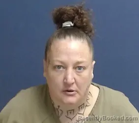 Mugshot of STEPHANIE MARIE BARKER