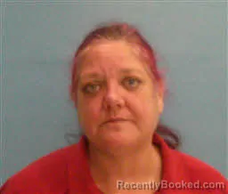 Mugshot of Shannon Jean Gonzalez booked in Desoto County, Florida on May 1, 2026