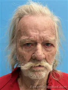 Mugshot of Eston Thomas Kersey booked in Desoto County, Florida on April 13, 2026