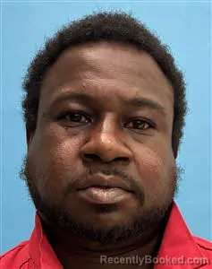 Mugshot of Desmon Lamar Pelham booked in Desoto County, Florida on September 30, 2026