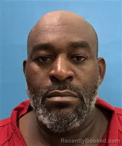 Mugshot of Verdell Vashawn Smith booked in Desoto County, Florida on October 7, 2026