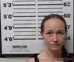 Mugshot of KELLY LYNN ARTHUR booked in Carteret County, North Carolina on May 18, 2026