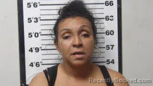 Mugshot of TYNISHA SHARDDONE MEAD booked in Carteret County, North Carolina on March 30, 2026