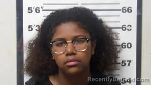 Mugshot of SAVANNAH JADE PERRY